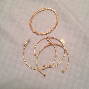 ♥️ 4 pc gold bracelets